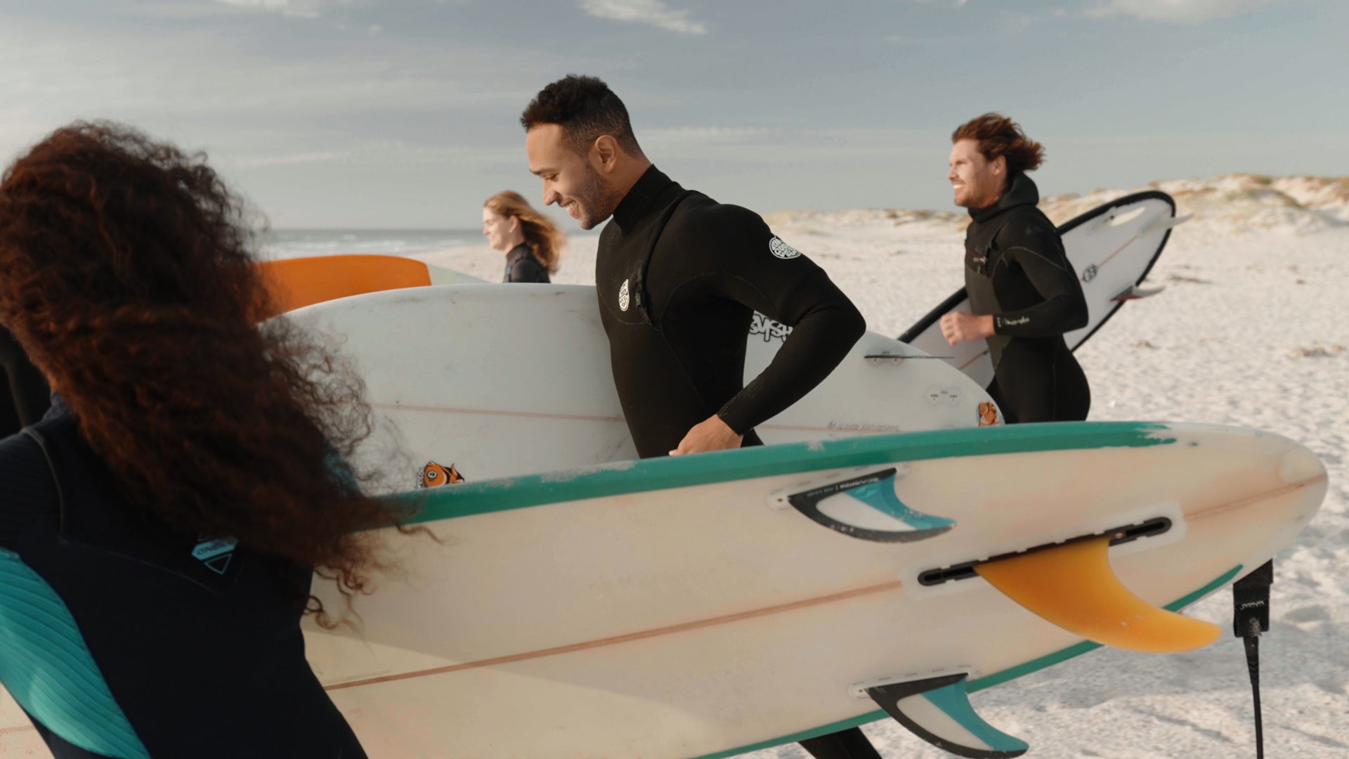 Reef-safe sunscreen for surfers